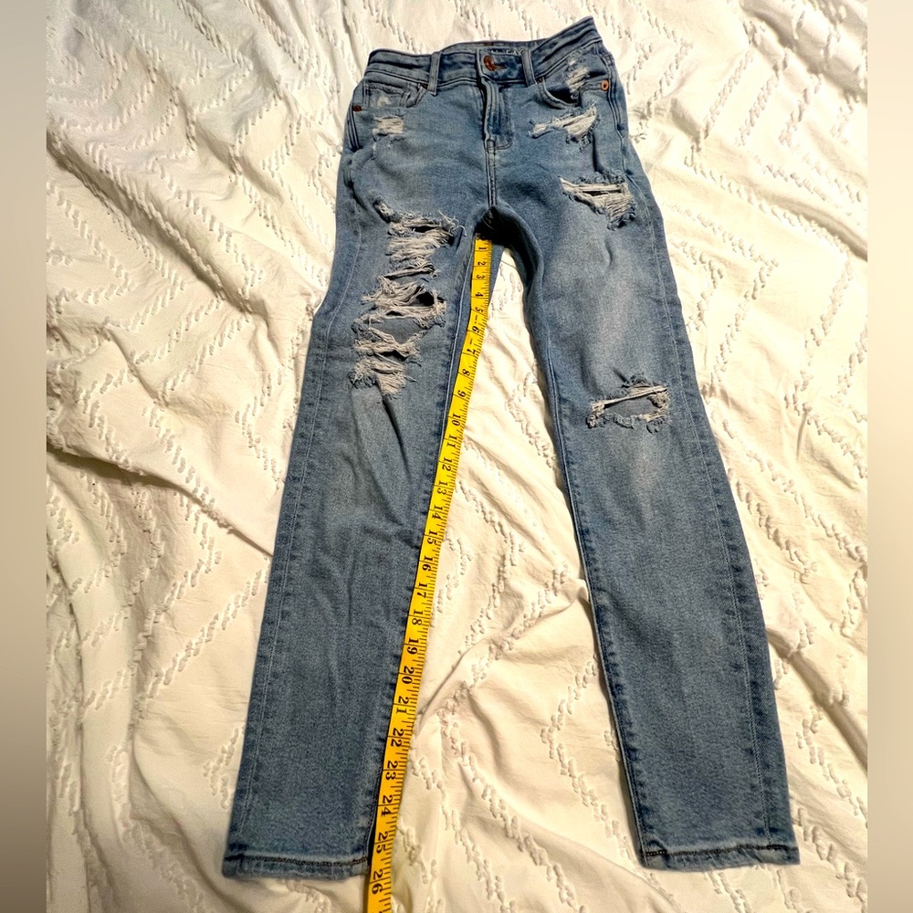American Eagle “mom jeans” sz 000 reg